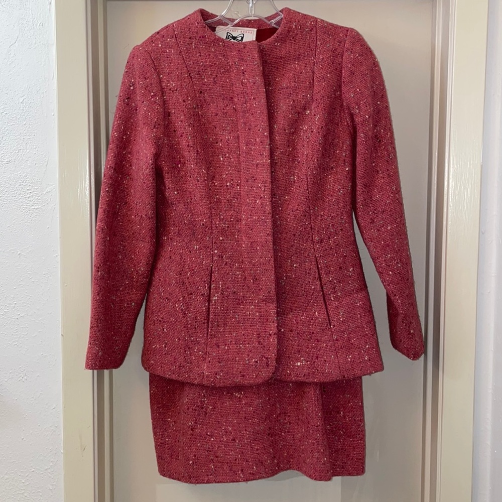 Vintage 1980s Geoffrey Beene for Saks 5th Avenue Pink Tweed Skirt Suit